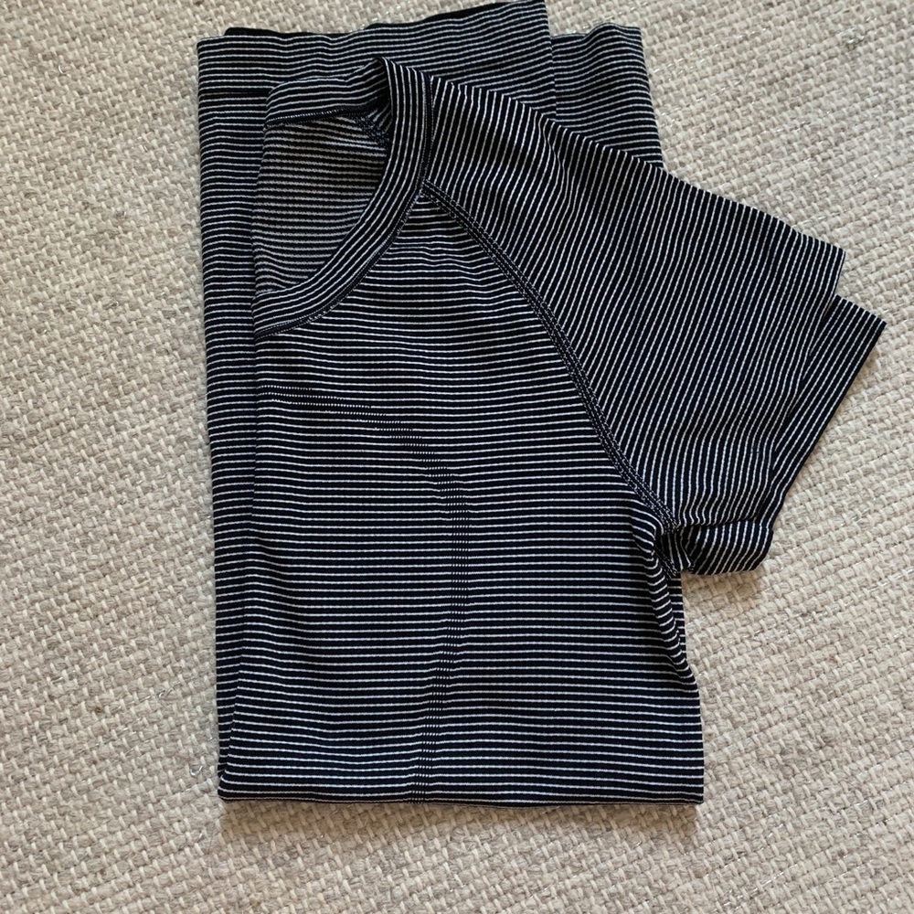 Lululemon swiftly short sleeve top